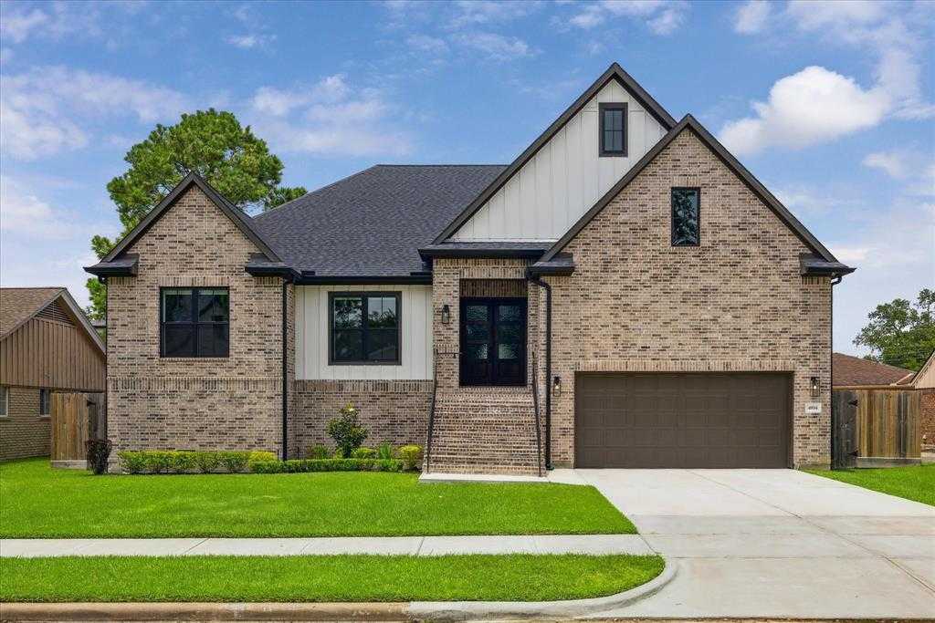 photo 1: 4934 Dumfries Drive, Houston TX 77096