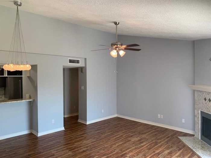 photo 2: 7078 N Holiday Drive, Galveston TX 77550