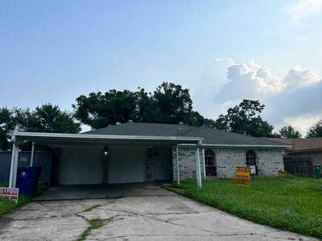 photo 1: 117 Bastrop Street, Angleton TX 77515