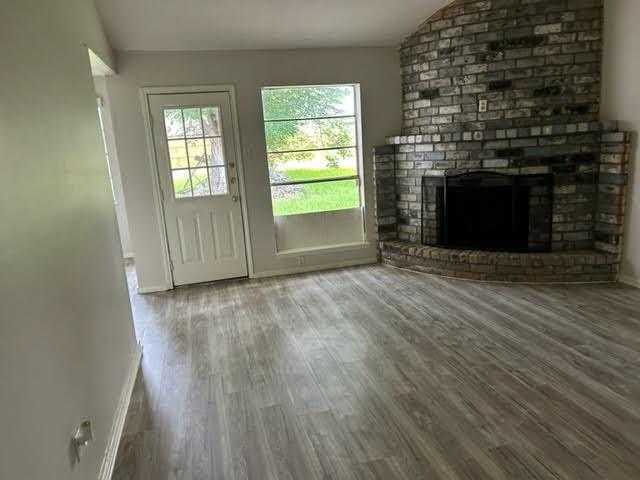 photo 2: 117 Bastrop Street, Angleton TX 77515