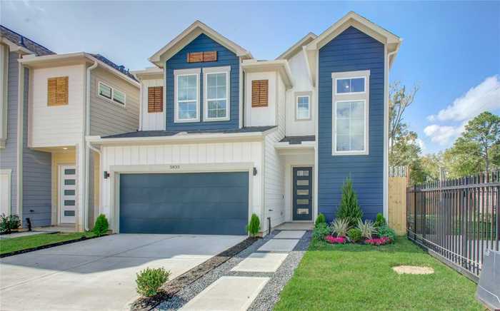 photo 2: 5818 Highland Sky Lane, Houston TX 77091