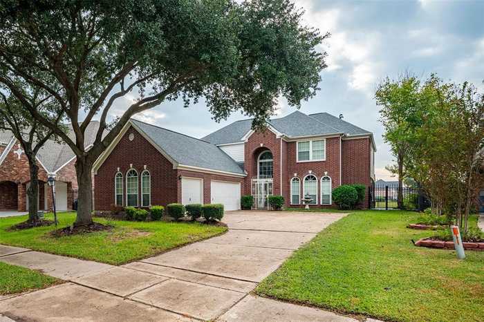 photo 1: 12227 S Shadow Cove Drive, Houston TX 77082