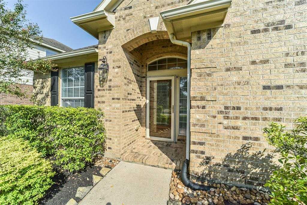 photo 3: 25706 Jewel Springs Lane, Katy TX 77494