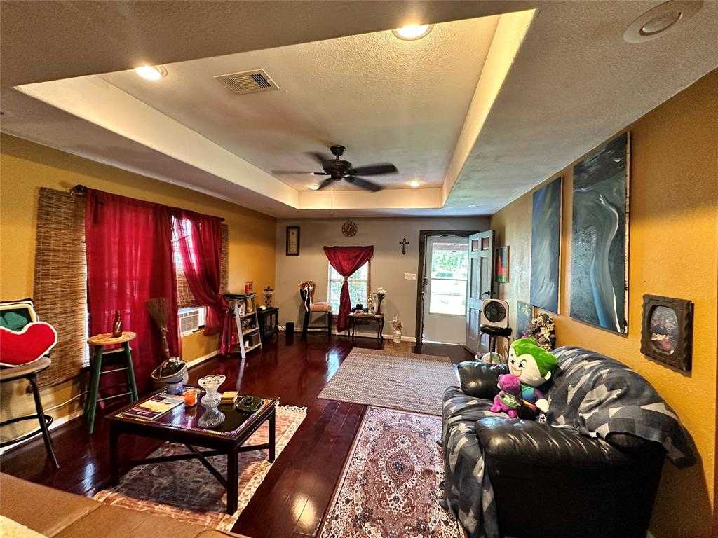 photo 3: 601 Tj Wright Street Unit T, Angleton TX 77515