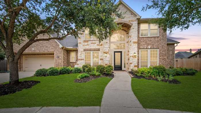 photo 2: 2527 Brandyshire Drive, Katy TX 77494