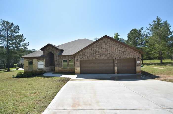 photo 1: 1240 Westridge Park, Livingston TX 77351