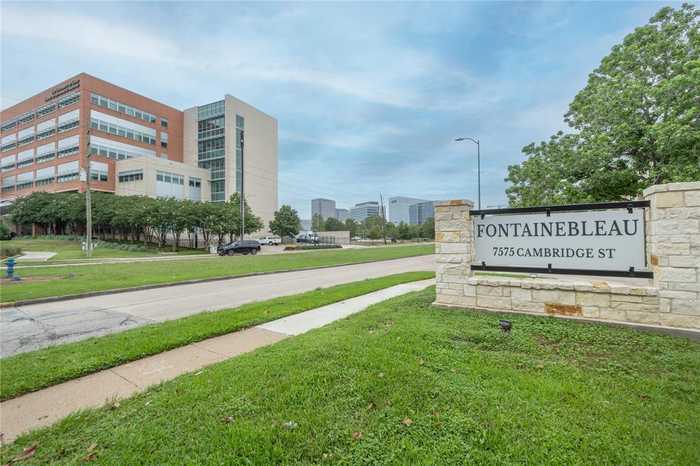 photo 17: 7575 Cambridge Street Unit 1703, Houston TX 77054