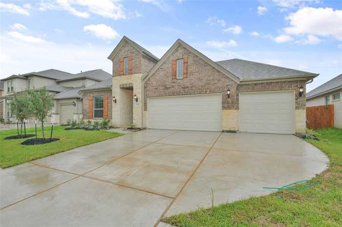 photo 2: 21391 Trebuchet Drive, Kingwood TX 77339