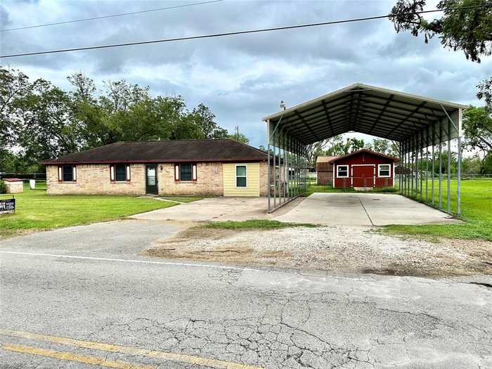 photo 1: 1207 County Road 348, Brazoria TX 77422