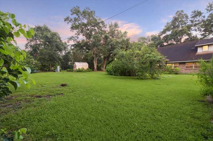 photo 50: 178 W County Road 136, Alvin TX 77511