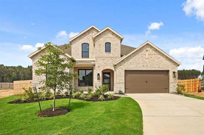 photo 1: 15602 Broadway Bend, Conroe TX 77302