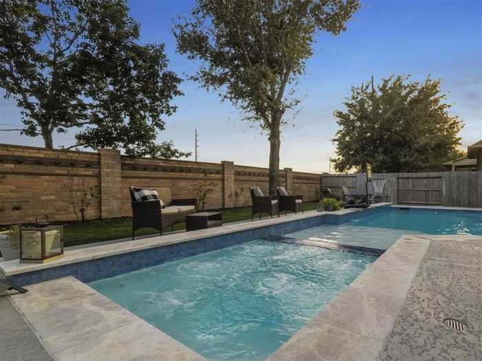 photo 2: 27619 Dalton Bluff Court, Katy TX 77494