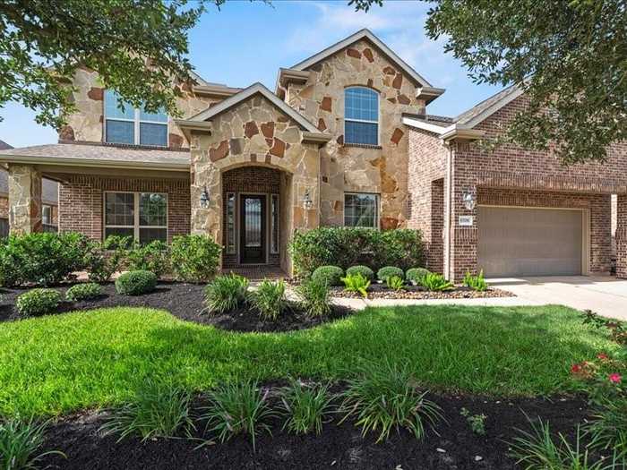 photo 1: 6706 Cottonwood Crest Lane, Katy TX 77493