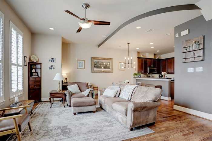 photo 1: 1906 Winter Street, Houston TX 77007