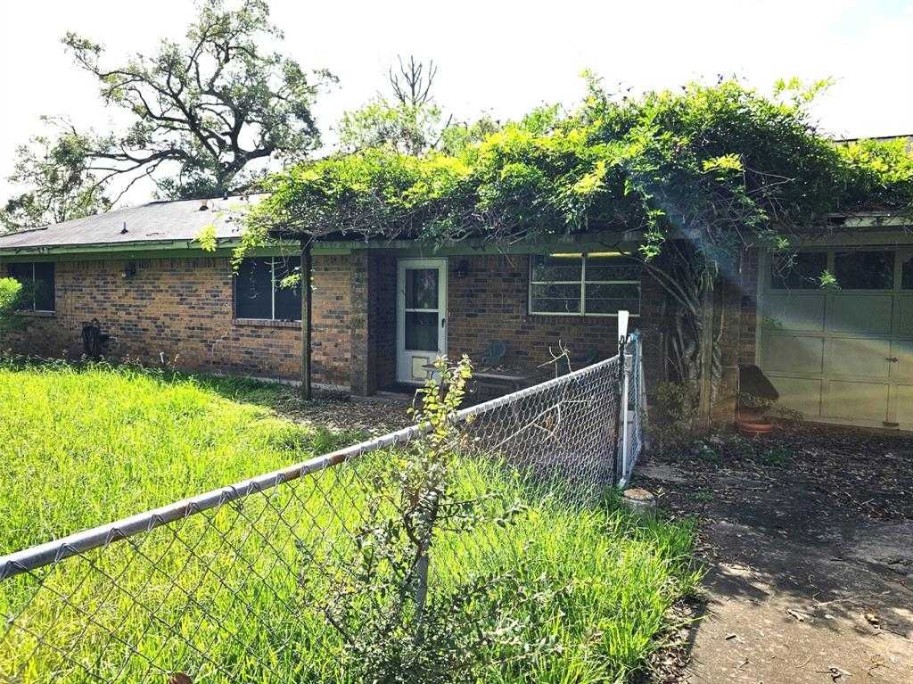 photo 1: 416 County Road 912a, Brazoria TX 77422