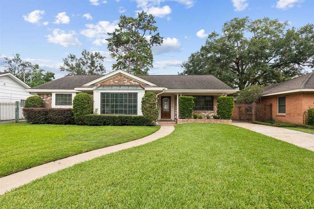 photo 3: 7015 Hartland Avenue, Houston TX 77055