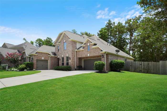 photo 1: 2187 Graystone Hills Drive, Conroe TX 77304