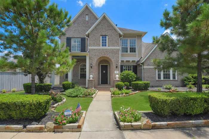 photo 1: 90 Finn Corner Way, The Woodlands TX 77389