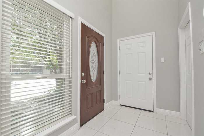 photo 2: 12625 Memorial Drive Unit 163, Houston TX 77024