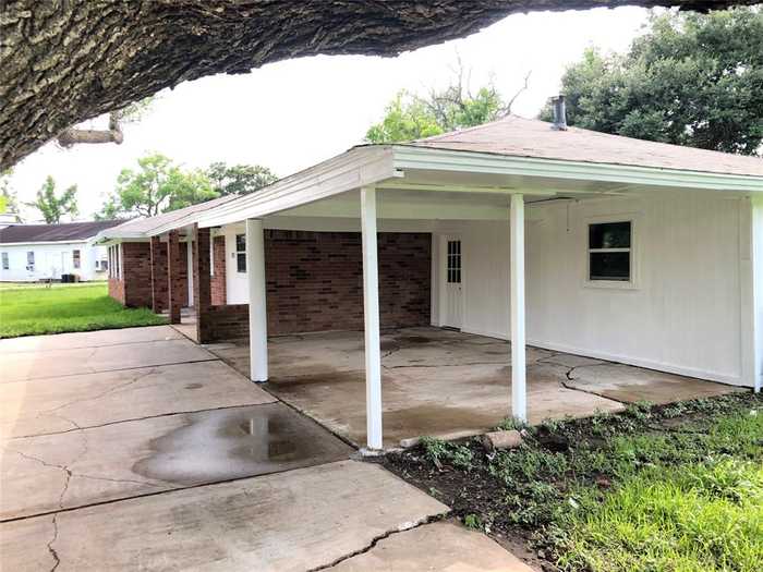 photo 34: 120 Shanklin Road, Angleton TX 77515