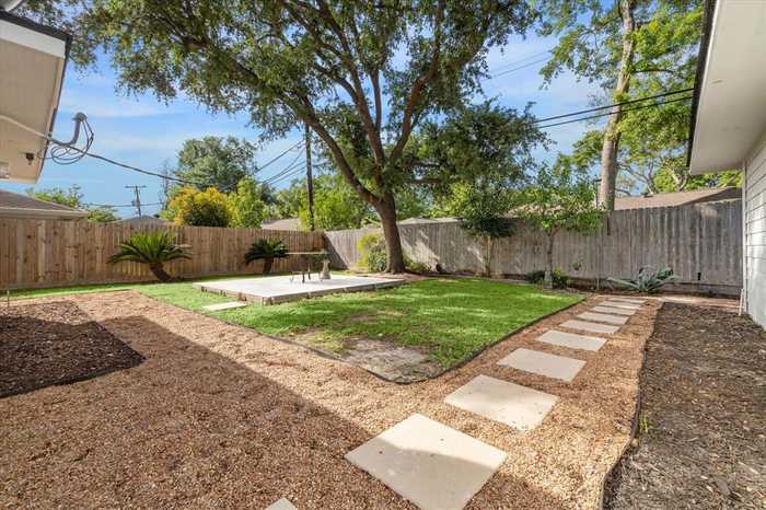 photo 21: 5402 Grape Street, Houston TX 77096