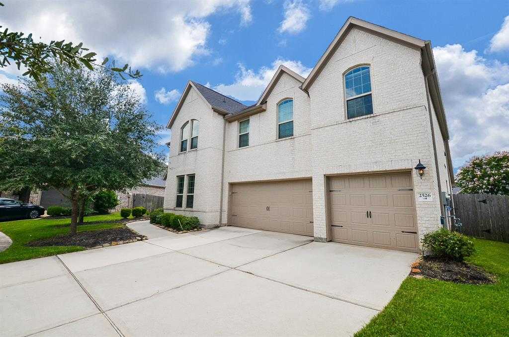 photo 2: 2526 Crossvine Drive, Katy TX 77494