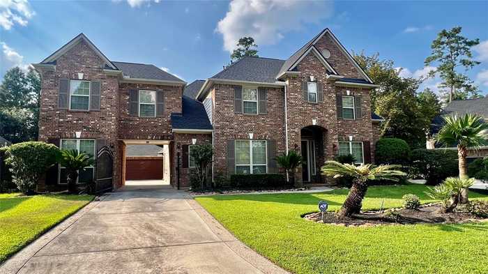 photo 1: 34 N Veilwood Circle, Montgomery TX 77382