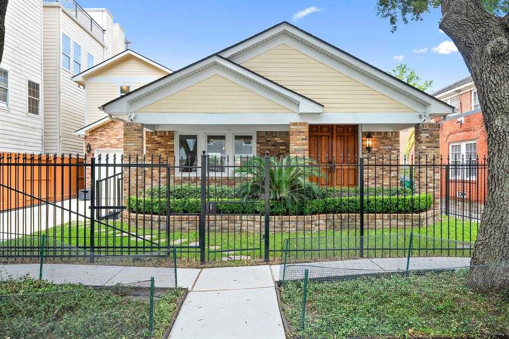 photo 3: 612 W Saulnier Street, Houston TX 77019