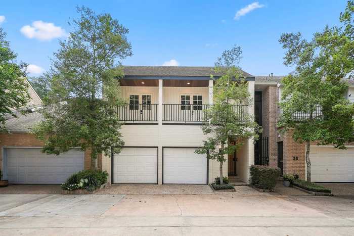 photo 31: 10 S Briar Hollow Lane Unit 57, Houston TX 77027