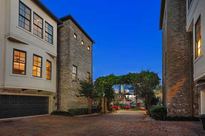 photo 16: 1512 Summer Street Unit A, Houston TX 77007