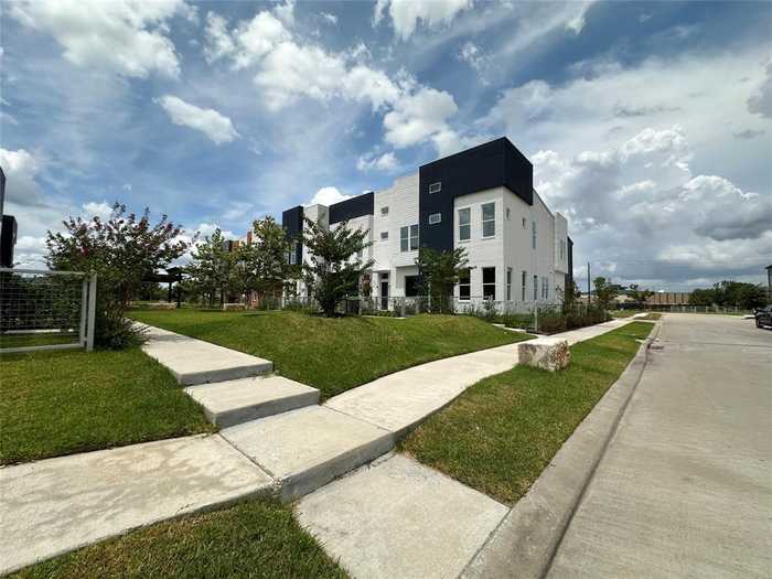 photo 11: 3403 Robin Rose Lane, Houston TX 77080