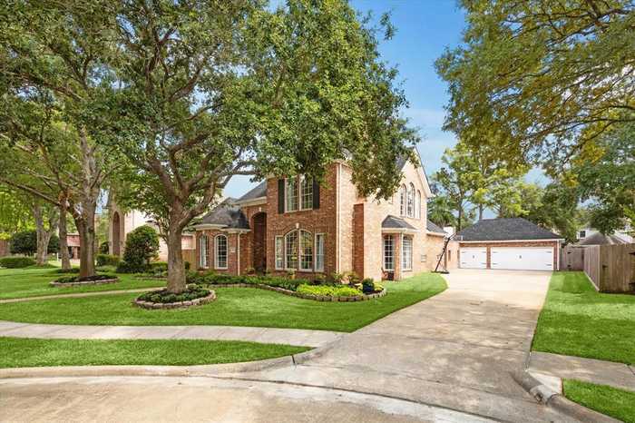 photo 2: 22907 Winding Shore Court, Katy TX 77450