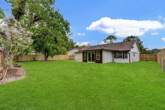 photo 20: 9254 Rockhurst Drive, Houston TX 77080