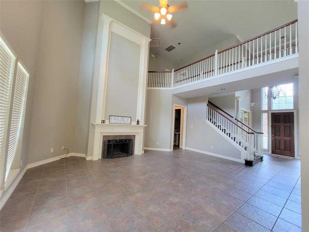 photo 3: 2902 Amy Shores Court, Katy TX 77494