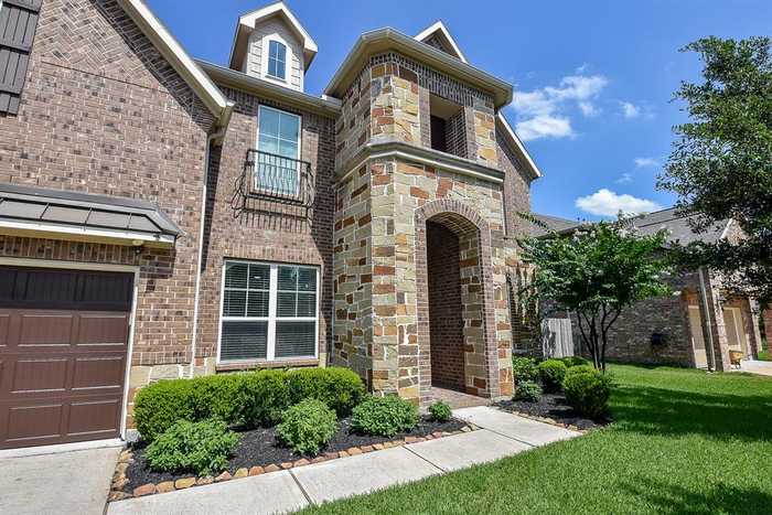 photo 2: 5819 Green Meadows Lane, Katy TX 77493