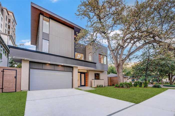 photo 1: 1547 Lawrence St, Houston TX 77008