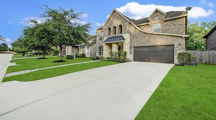 photo 2: 5007 Sawmill Terrace Lane, Spring TX 77389