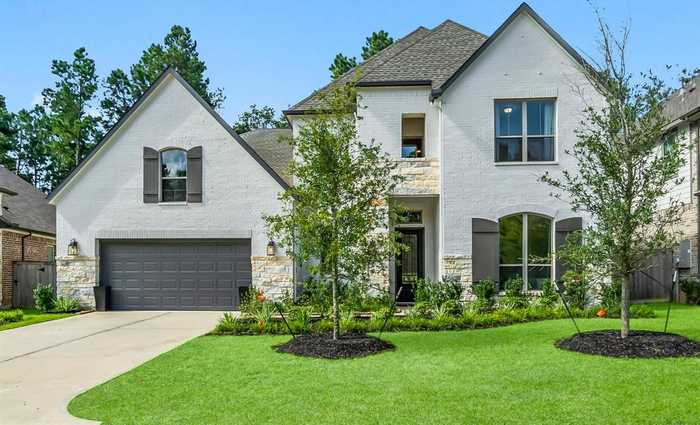 photo 1: 147 Stellar Hills Court, Conroe TX 77318