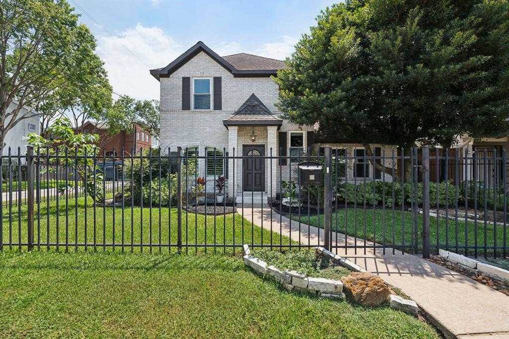 photo 1: 5301 Blossom Street, Houston TX 77007