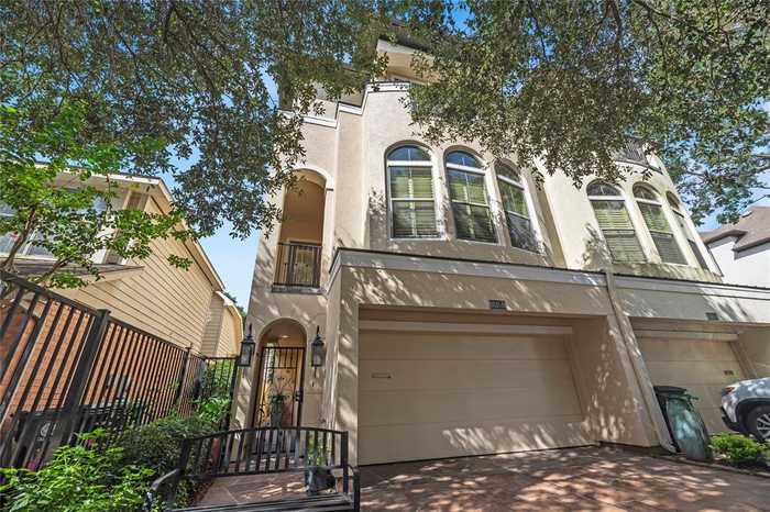 photo 2: 6515 Pickens Street Unit B, Houston TX 77007