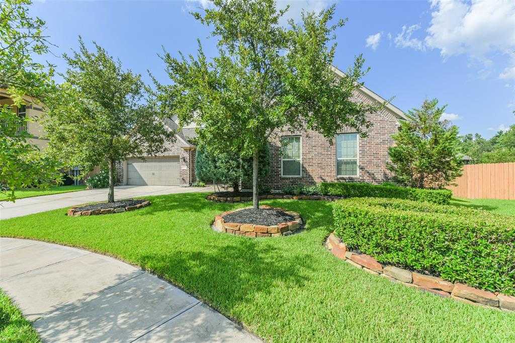 photo 2: 28211 Bentgrass Run Lane, Spring TX 77386