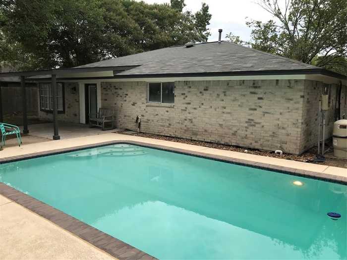 photo 1: 2406 Heather Street, Highlands TX 77562