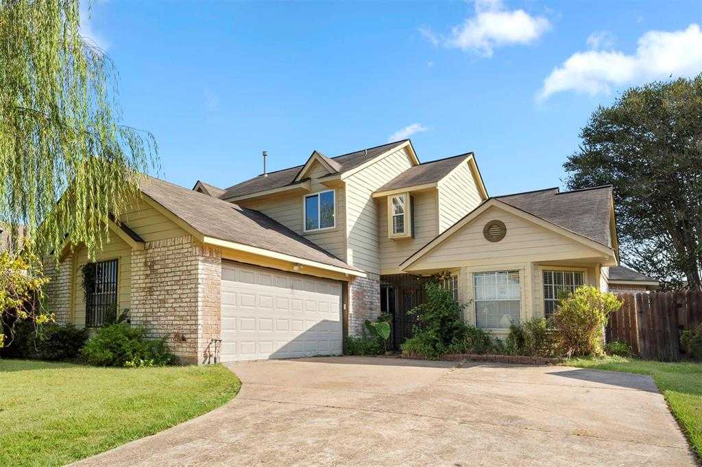 photo 1: 12438 Ashling Drive, Houston TX 77477