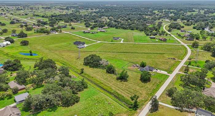 photo 16: 607 Winchester Trail, Angleton TX 77515