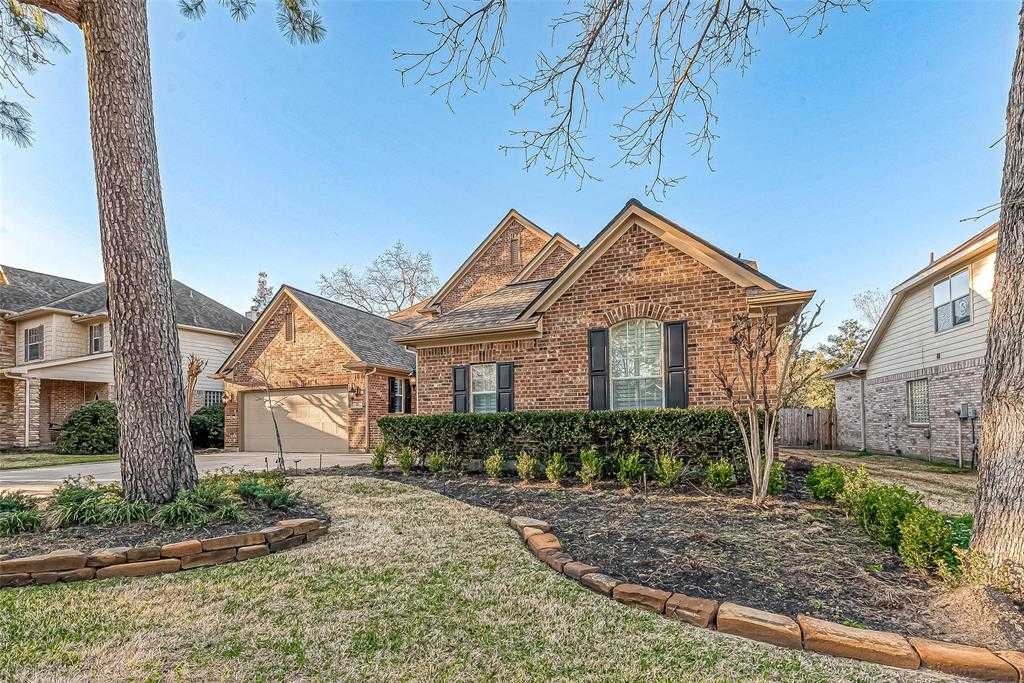 photo 3: 10 N Bardsbrook Circle, The Woodlands TX 77382