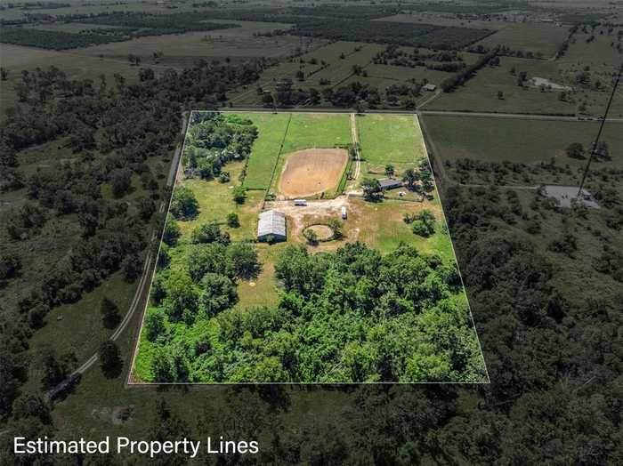 photo 2: 13227 Peters Road, Hempstead TX 77445