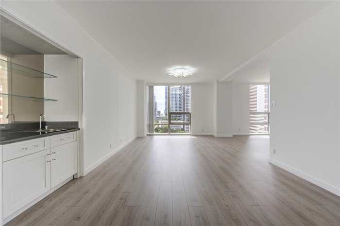 photo 2: 5100 San Felipe Street Unit 134/135, Houston TX 77056