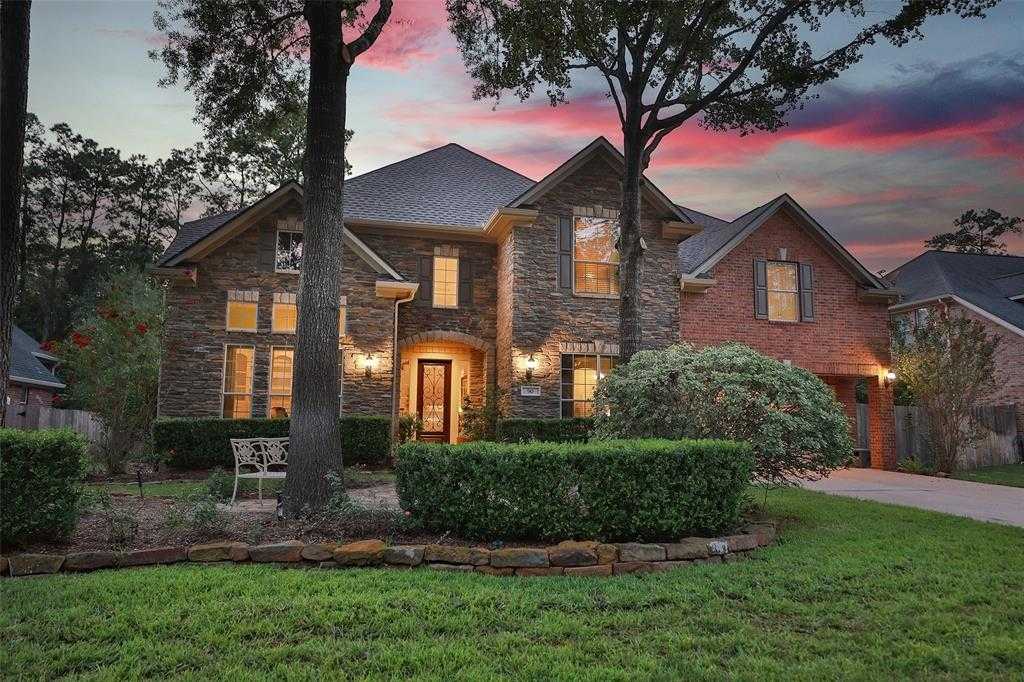 photo 1: 90 S Bantam Woods Circle, The Woodlands TX 77382