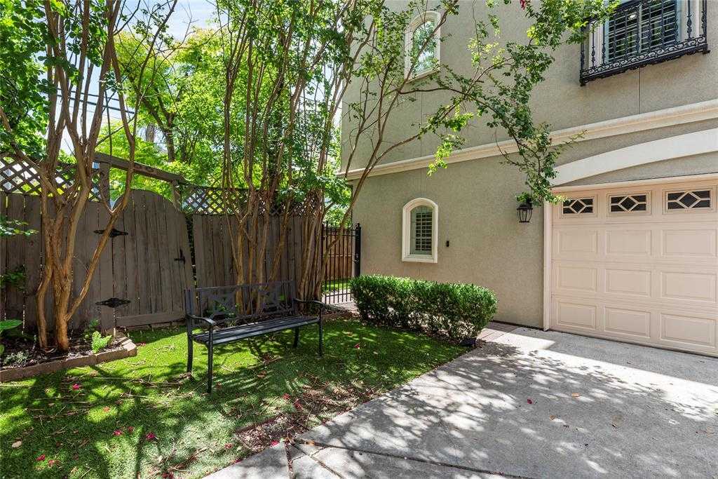 photo 3: 514 Cortlandt Street Unit C, Houston TX 77007