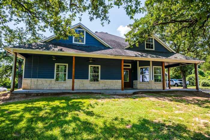 photo 1: 21900 Oak Lane, Hempstead TX 77445